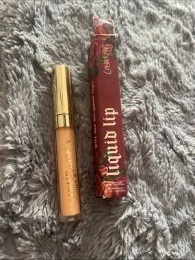 ColourPop ultra Glossy Lip in shade irreplaceable